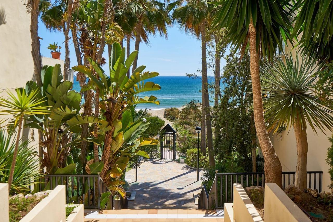 Oleholidays 224 Romana Playa Con Vistas Al Mar Marbella Exteriör bild